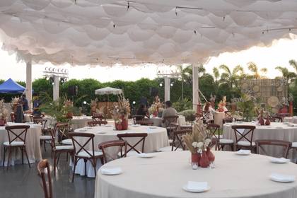 Tablescape and Ceiling — Mehendi decor — JW Marriott